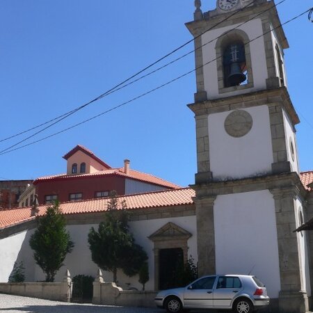 Igreja Matriz de Longa