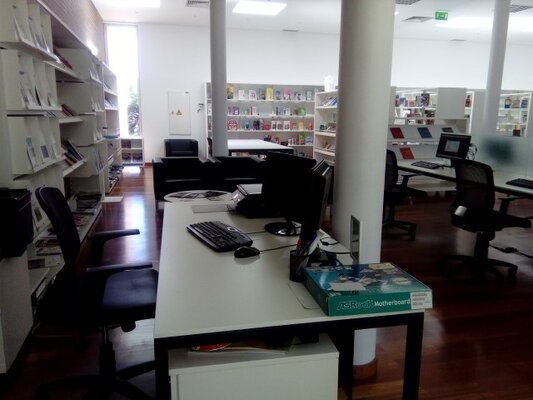 sala_leitura1__small__20181217_161014