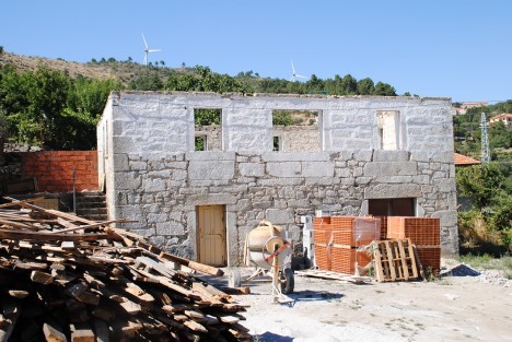 Obras de requalificação da casa paroquial - ANTES