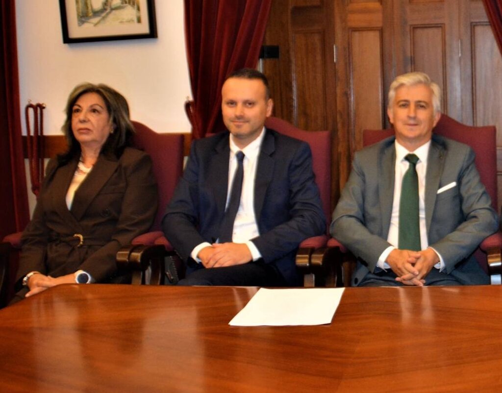 SESSÃO SOLENE DE TOMADA DE POSSE DOS ÓRGÃOS MUNICIPAIS DE TABUAÇO – QUADRIÉNIO 2025–2029