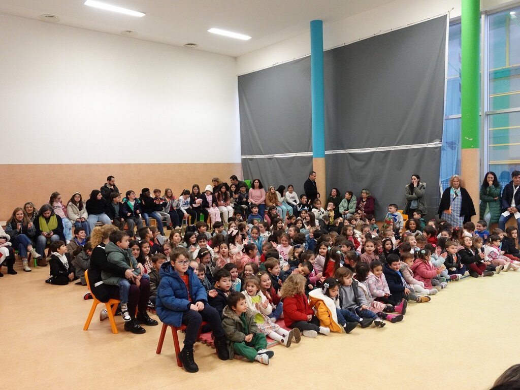 O CIRCO FOI À ESCOLA