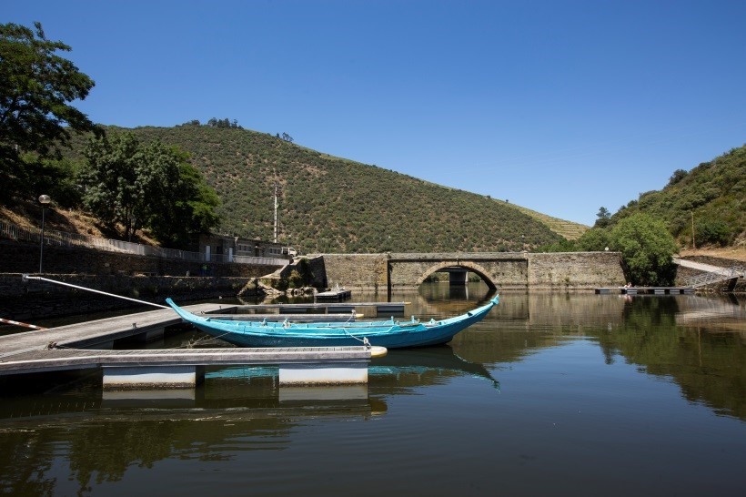 cais fluvial da foz do távora