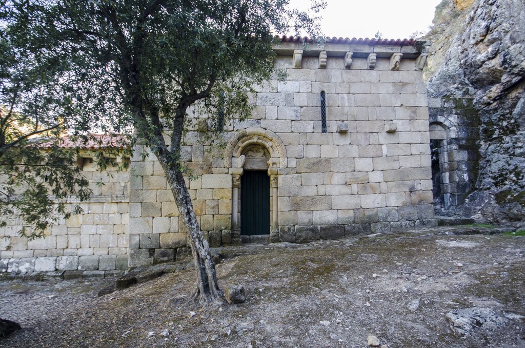 Alçado Norte do Mosteiro de São Pedro das Águias